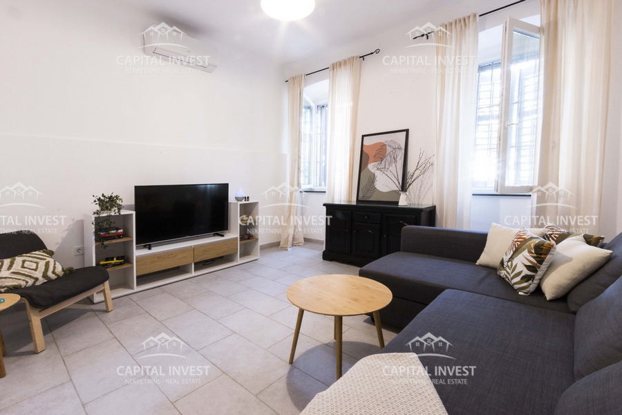 Stanovanje, enosobno, Center, Pula, Istra