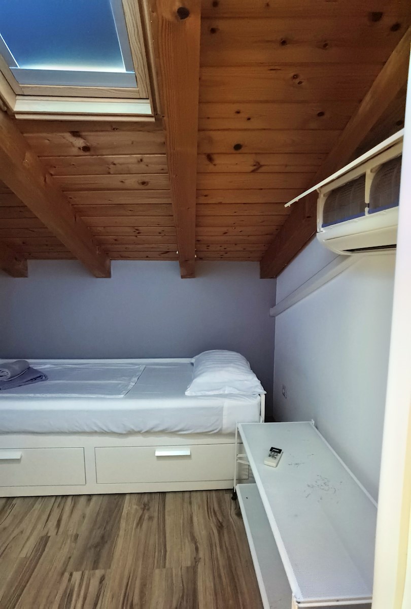 Vrsar - Duplex stanovanje z rustikalnim šarmom v samem centru