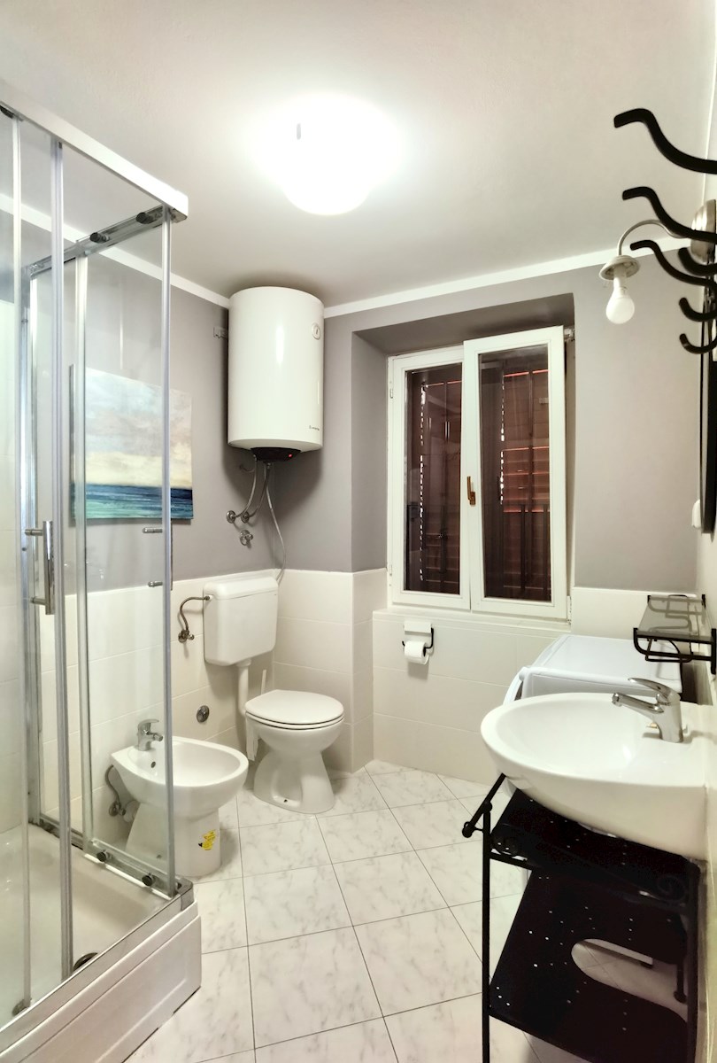 Vrsar - Duplex stanovanje z rustikalnim šarmom v samem centru