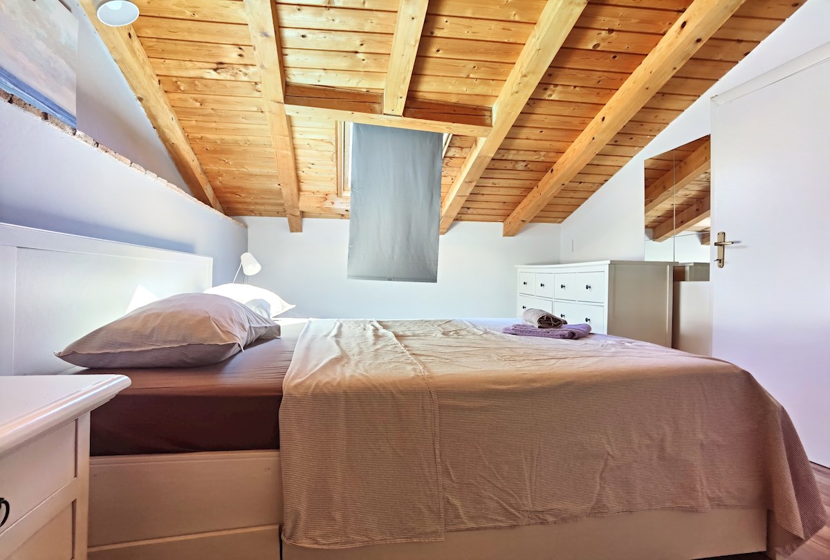 Vrsar - Duplex stanovanje z rustikalnim šarmom v samem centru