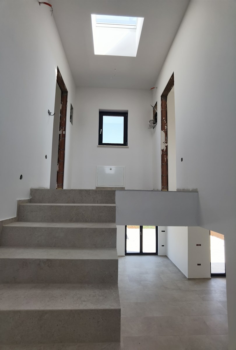 Moderna vila z bazenom in pogledom na morje - Poreč, 6 km od morja
