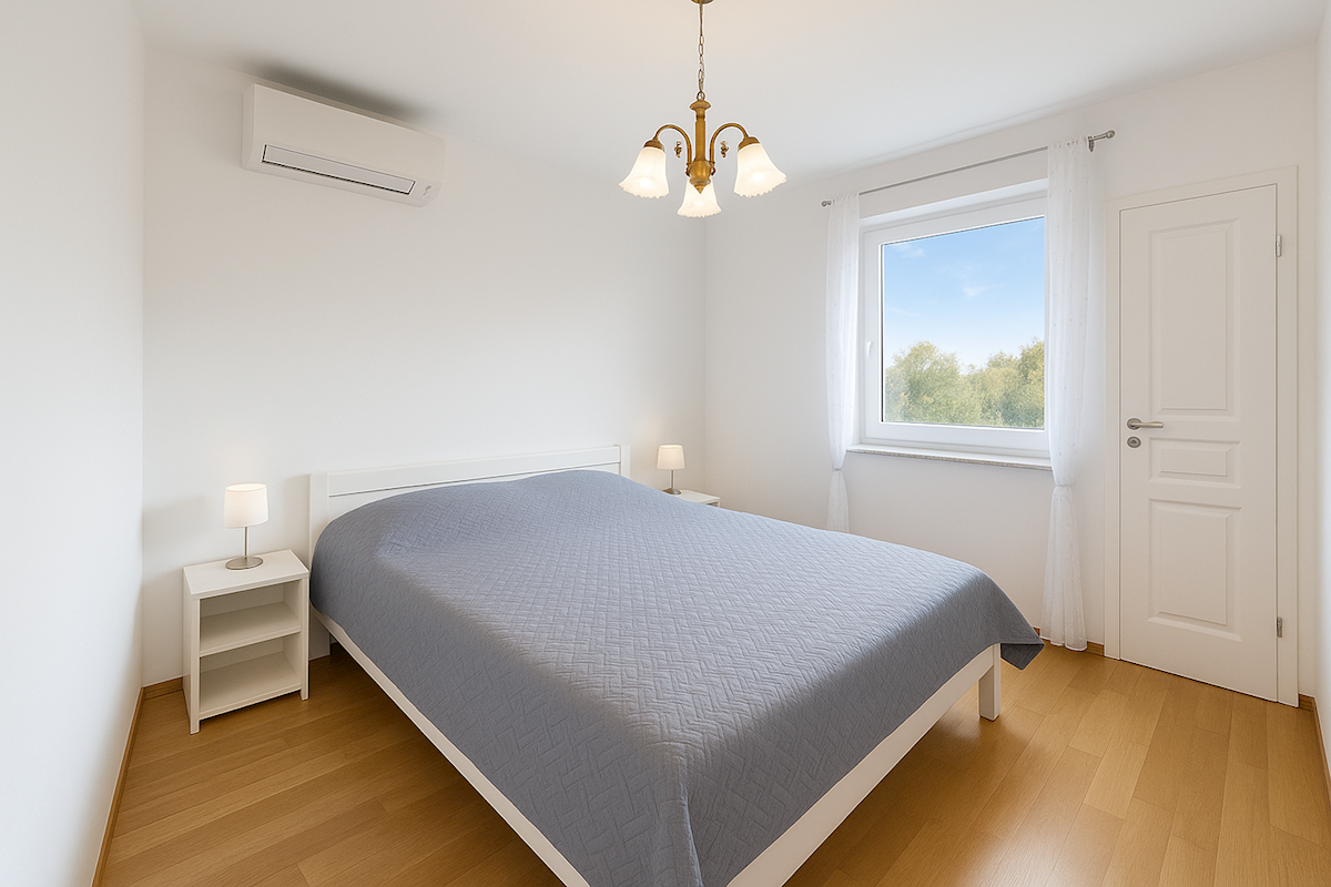 POREČ – DVOJČEK - DVE HIŠE NA PARCELI 748 m² – ODLIČNA INVESTICIJA