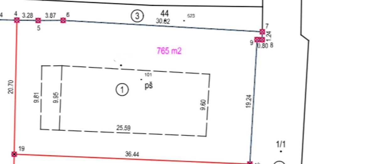 Stavbno zemljišče 765 m² – Poreč – Možnost gradnje do 5 stanovanjskih enot