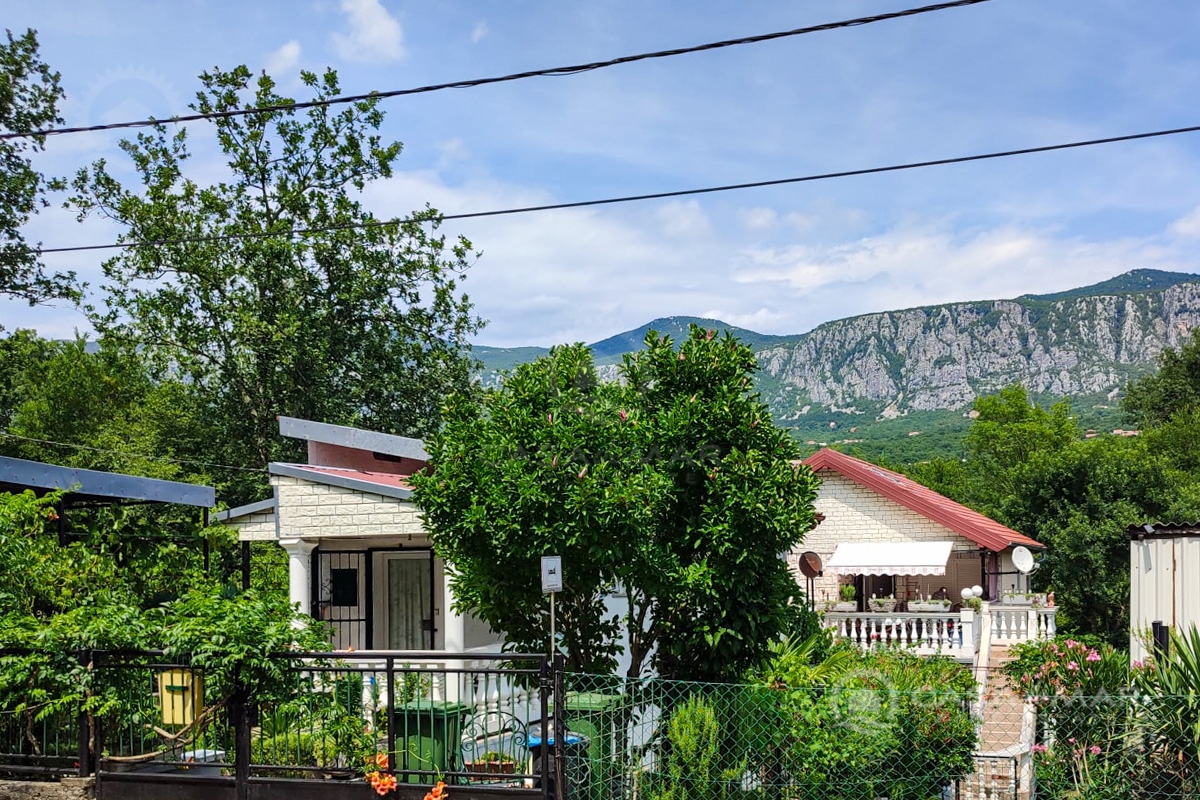 Hiša Crikvenica, 238m2