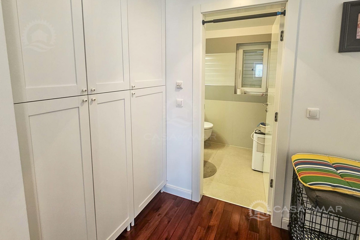 Stanovanje Malinska, Malinska-Dubašnica, 90m2