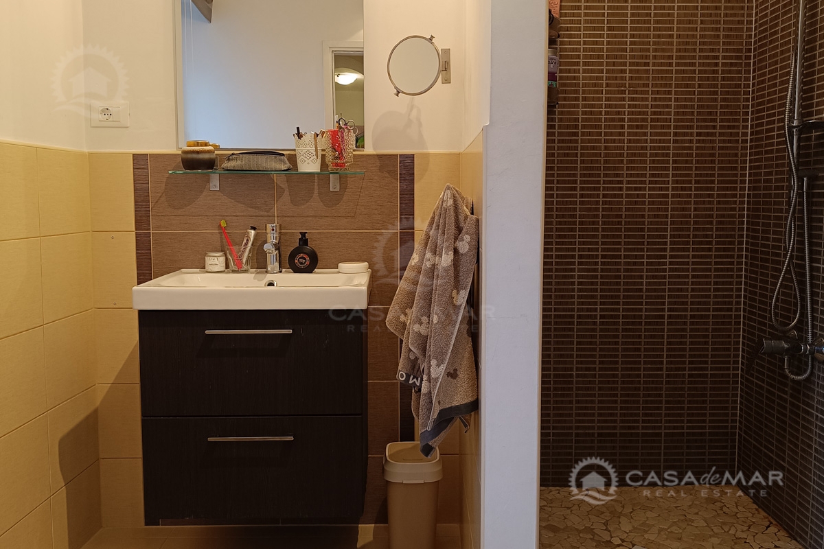 Hiša Vrbnik, Otok Krk, 260m2