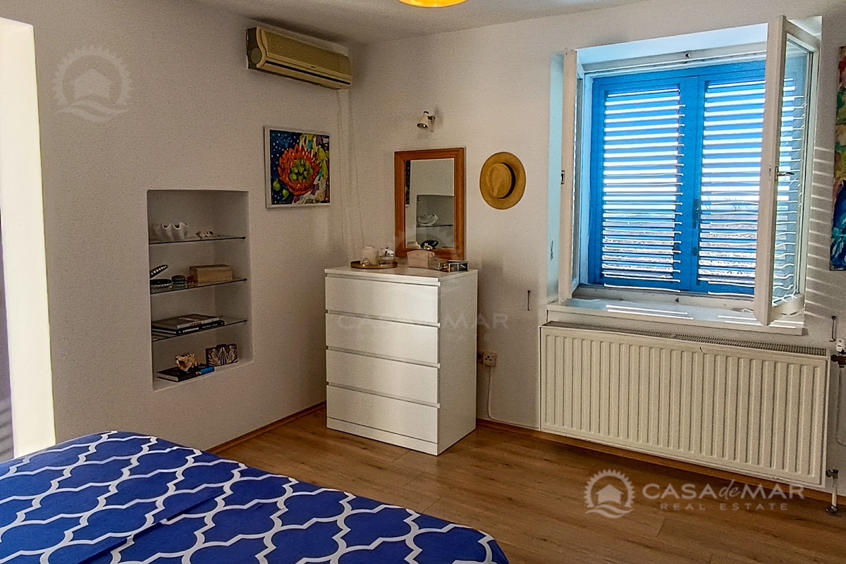 Hiša Vrbnik, Otok Krk, 260m2