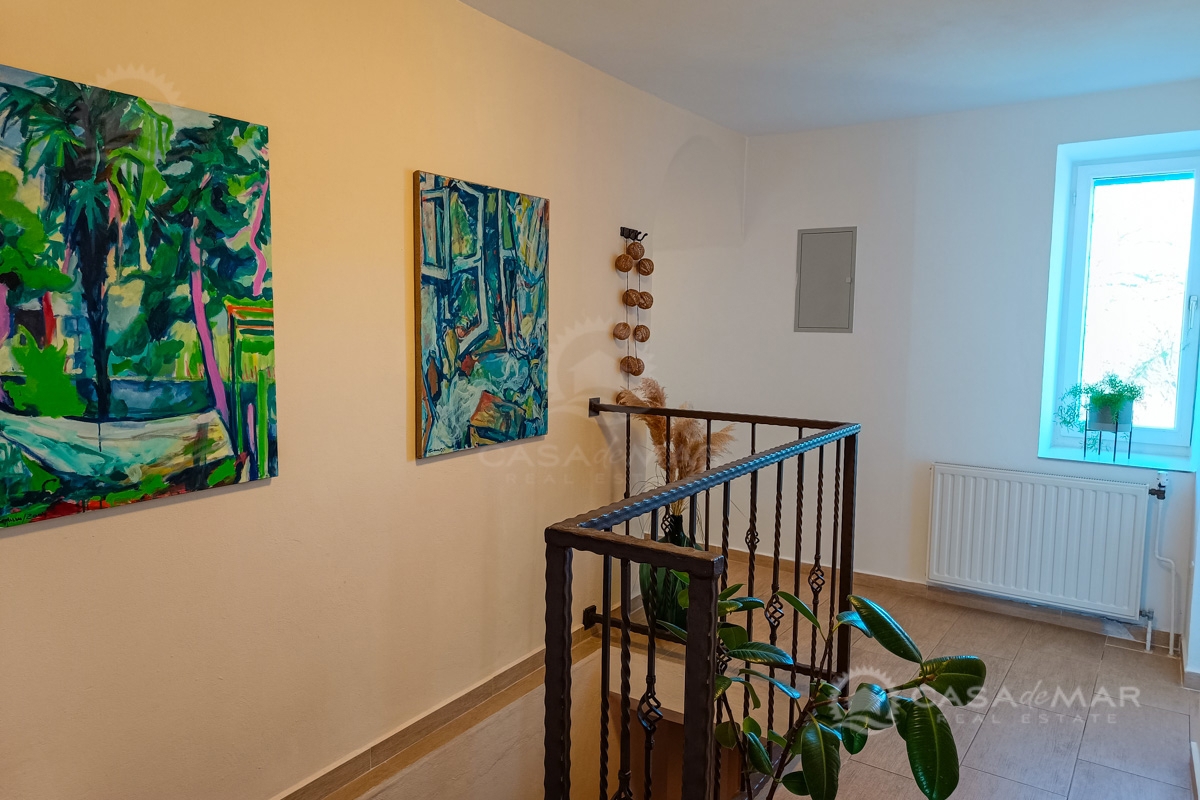 Hiša Vrbnik, Otok Krk, 260m2