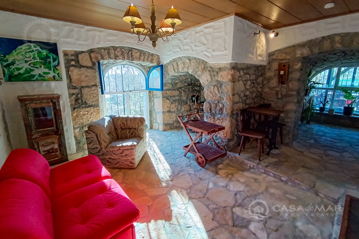 Hiša Vrbnik, Otok Krk, 260m2