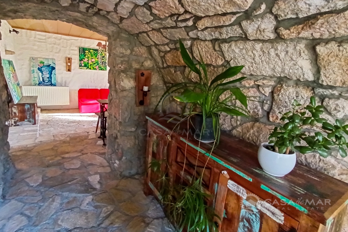 Hiša Vrbnik, Otok Krk, 260m2