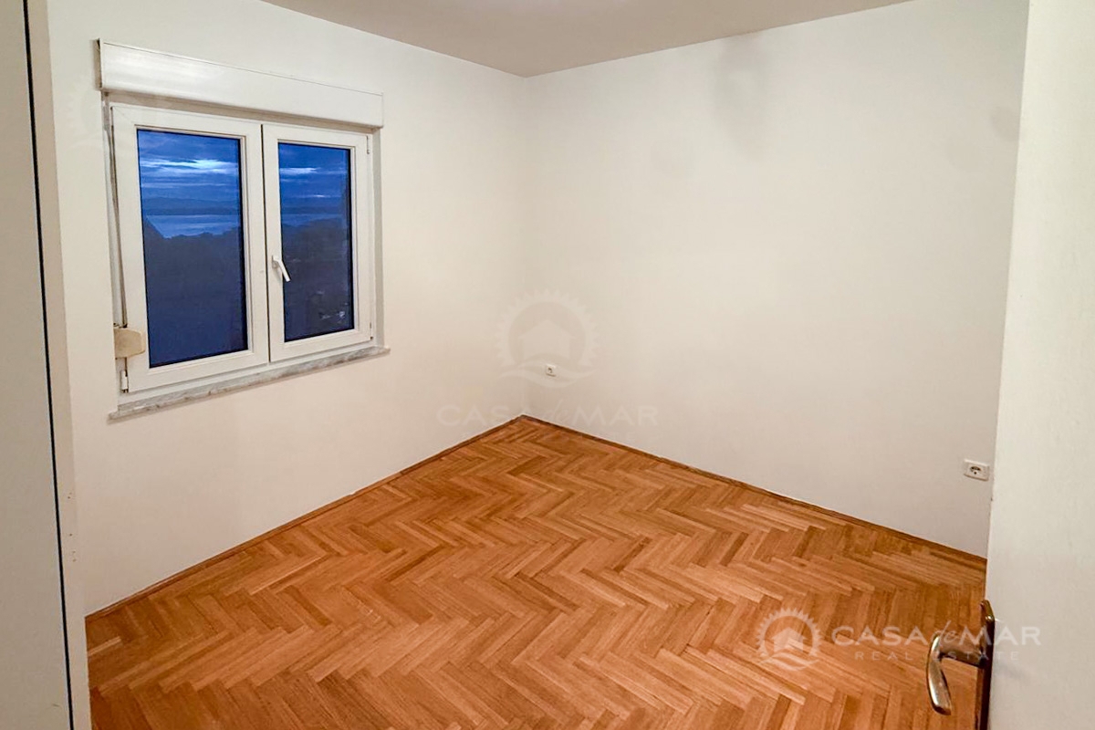 Prostorno 3-sobno stanovanje s pogledom na morje – Crikvenica, 500 m od morja