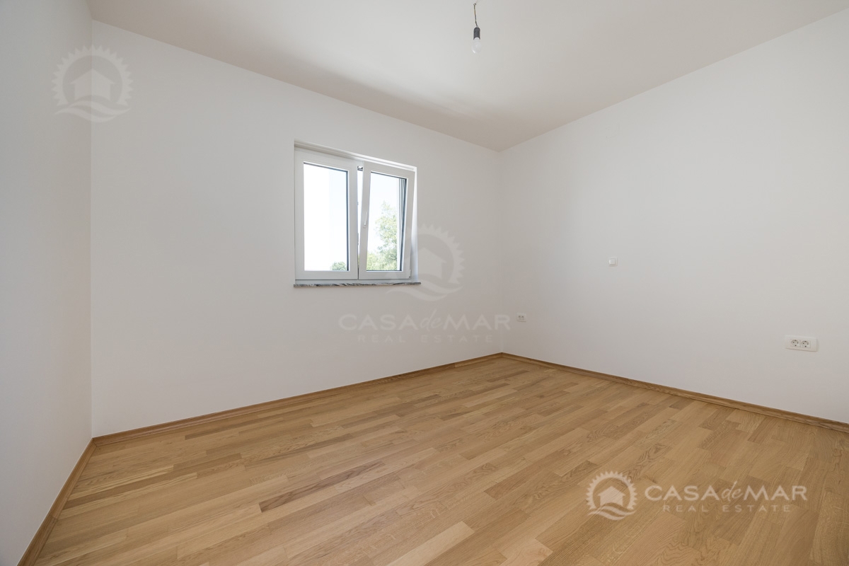Stanovanje Malinska, Malinska-Dubašnica, 160m2