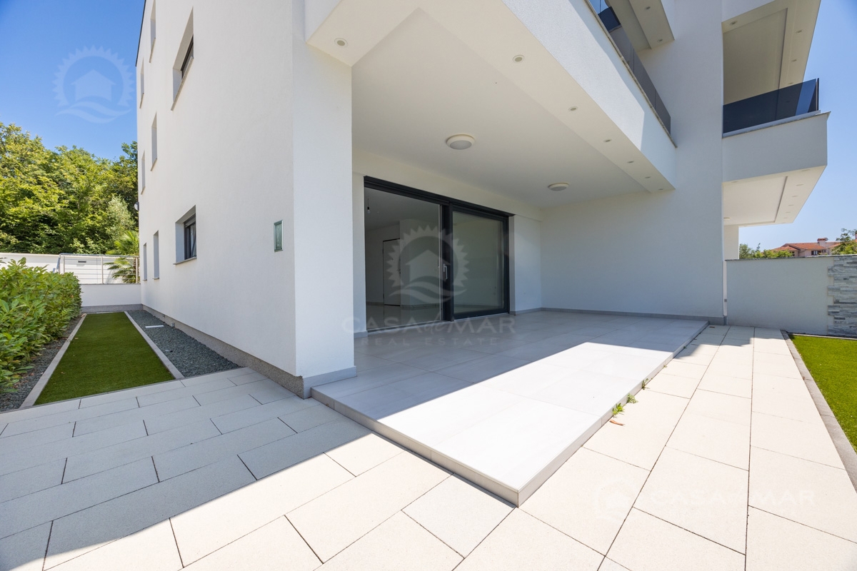 Stanovanje Malinska, Malinska-Dubašnica, 160m2