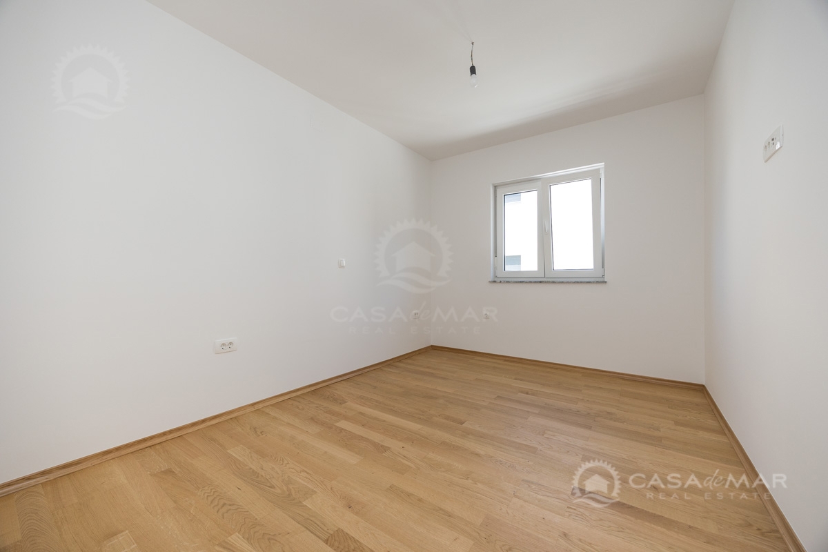 Stanovanje Malinska, Malinska-Dubašnica, 160m2