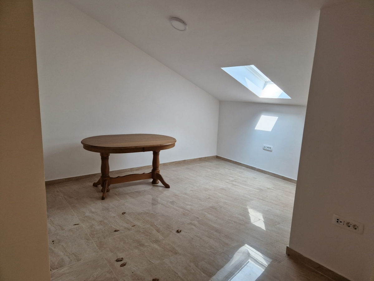 Stanovanje Njivice, Omišalj, 57m2