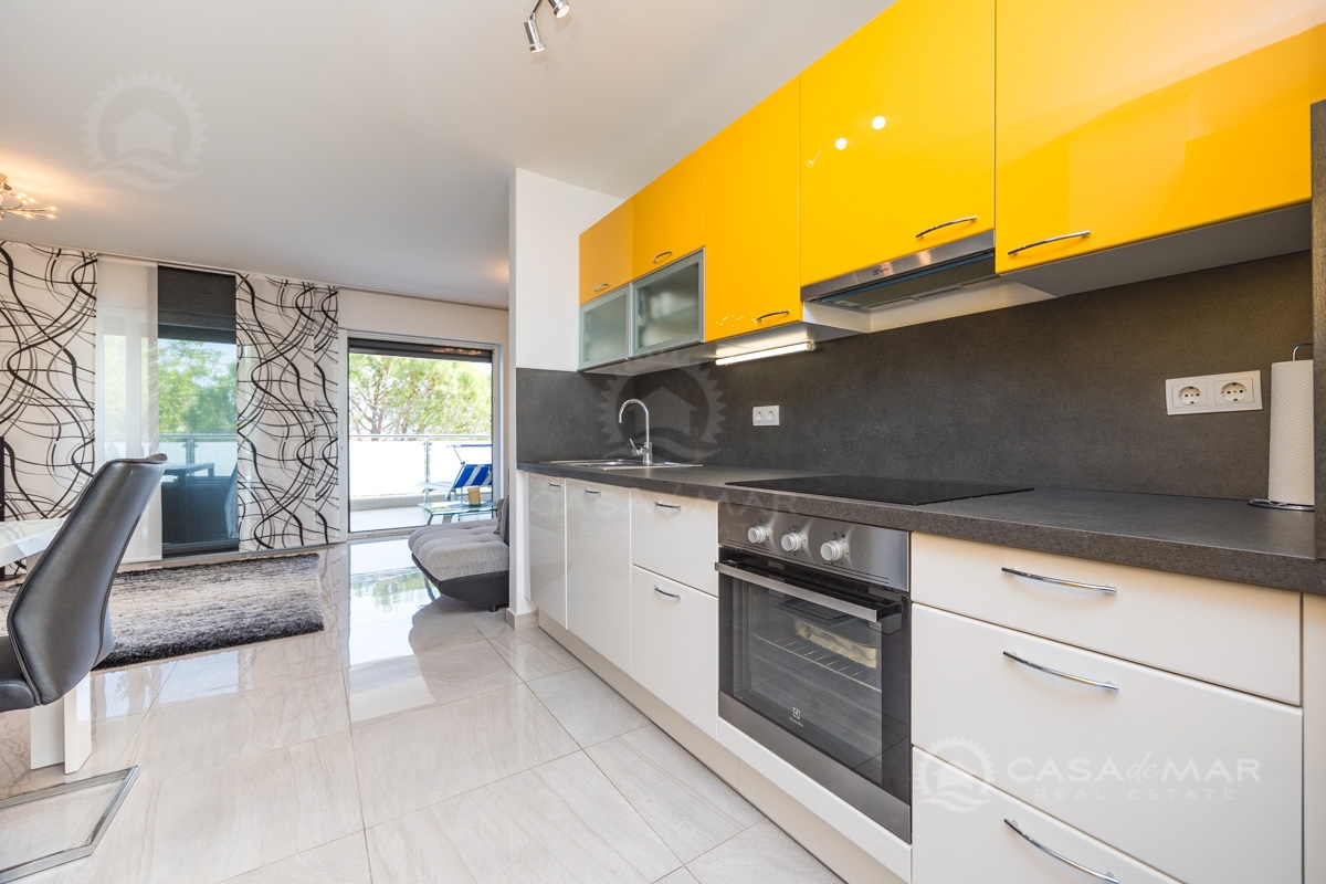Stanovanje Malinska, Malinska-Dubašnica, 91m2