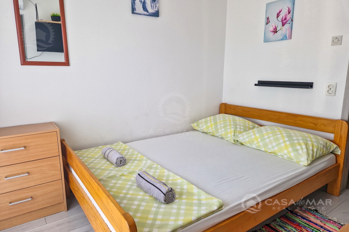 Hiša Malinska, Malinska-Dubašnica, 220m2