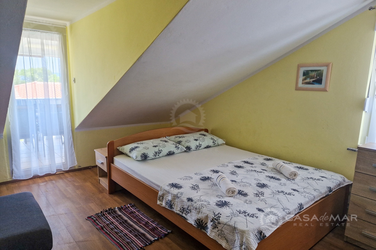 Hiša Malinska, Malinska-Dubašnica, 220m2