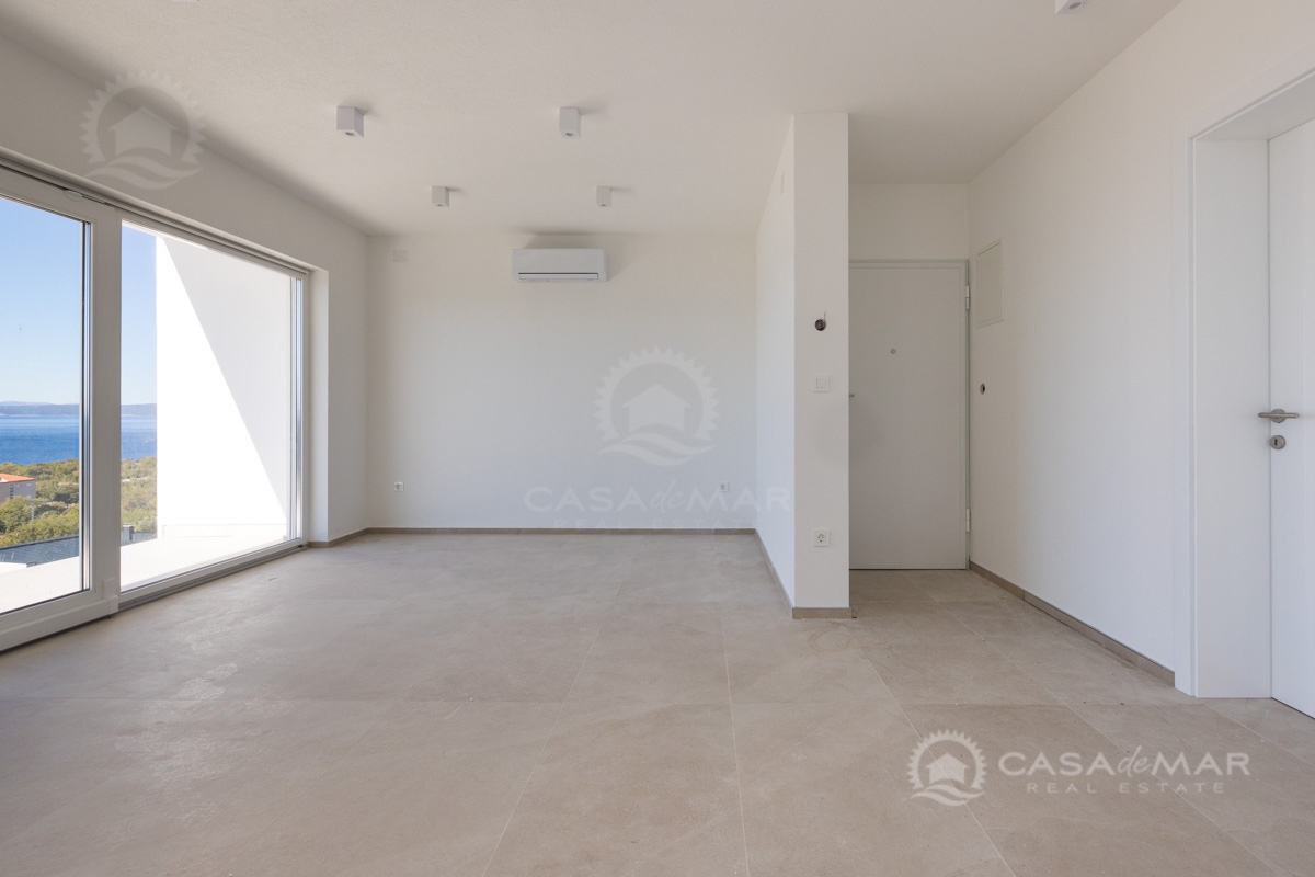 Apartma v novogradnji s prekrasnim panoramskim pogledom na morje
