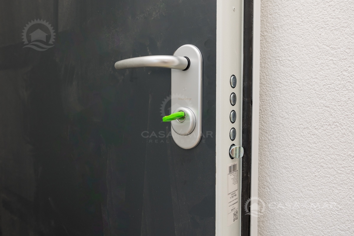 Apartma v novogradnji s prekrasnim panoramskim pogledom na morje