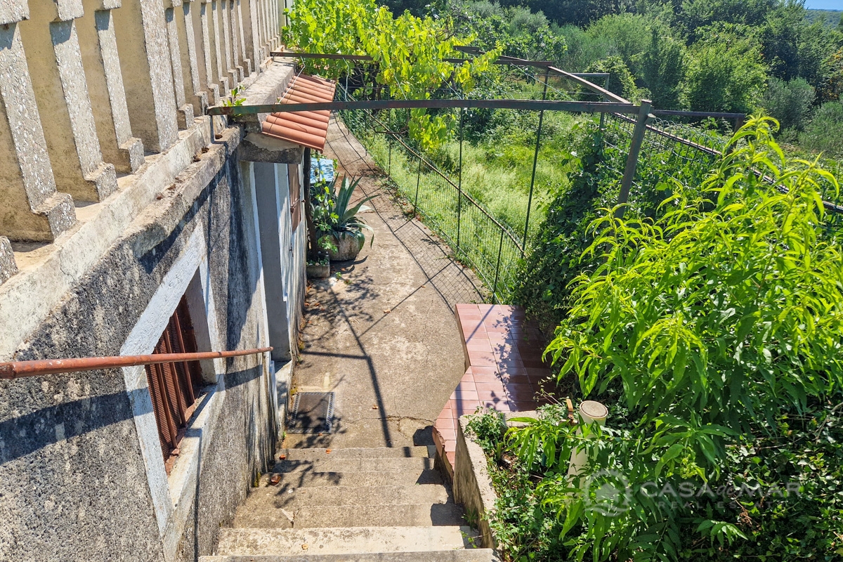 Hiša Dobrinj, 239m2
