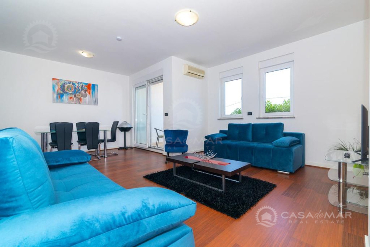 Apartma v pritličju s pogledom na morje – Crikvenica!