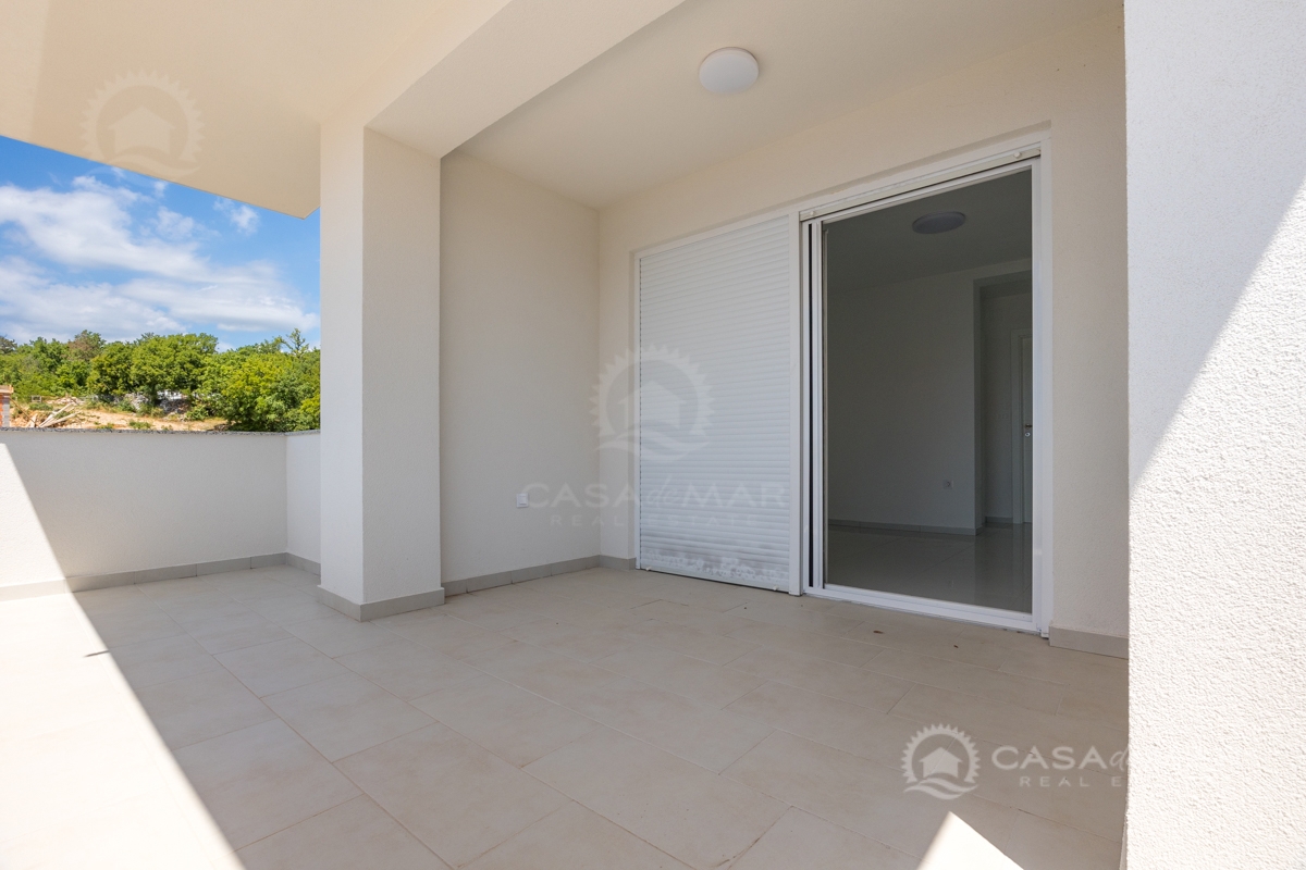 Novogradnja v Crikvenici – sodoben apartma s pogledom na morje, 400 m od plaže