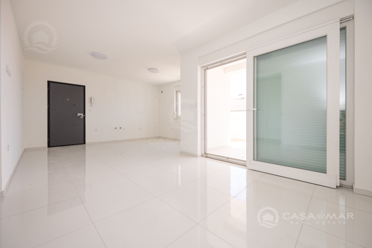 Novogradnja v Crikvenici – sodoben apartma s pogledom na morje, 400 m od plaže