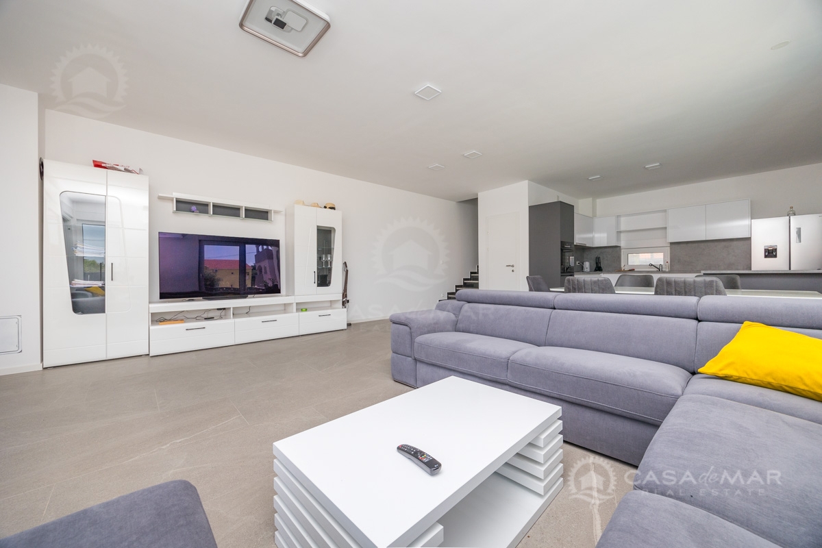 Hiša Malinska, Malinska-Dubašnica, 140m2
