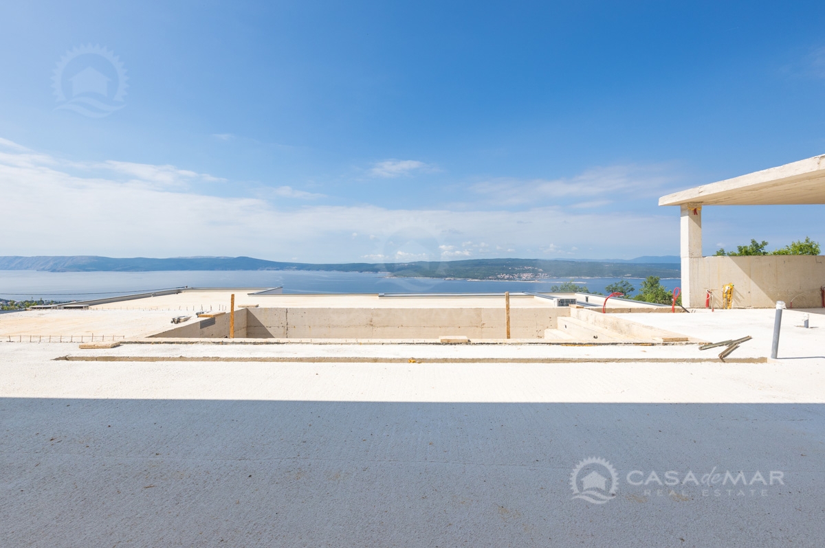 Luksuzna vila s panoramskim pogledom na morje – oaza miru in udobja v Crikvenici!