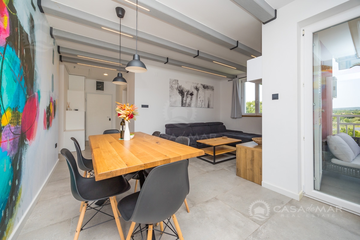 Stanovanje Malinska, Malinska-Dubašnica, 81m2