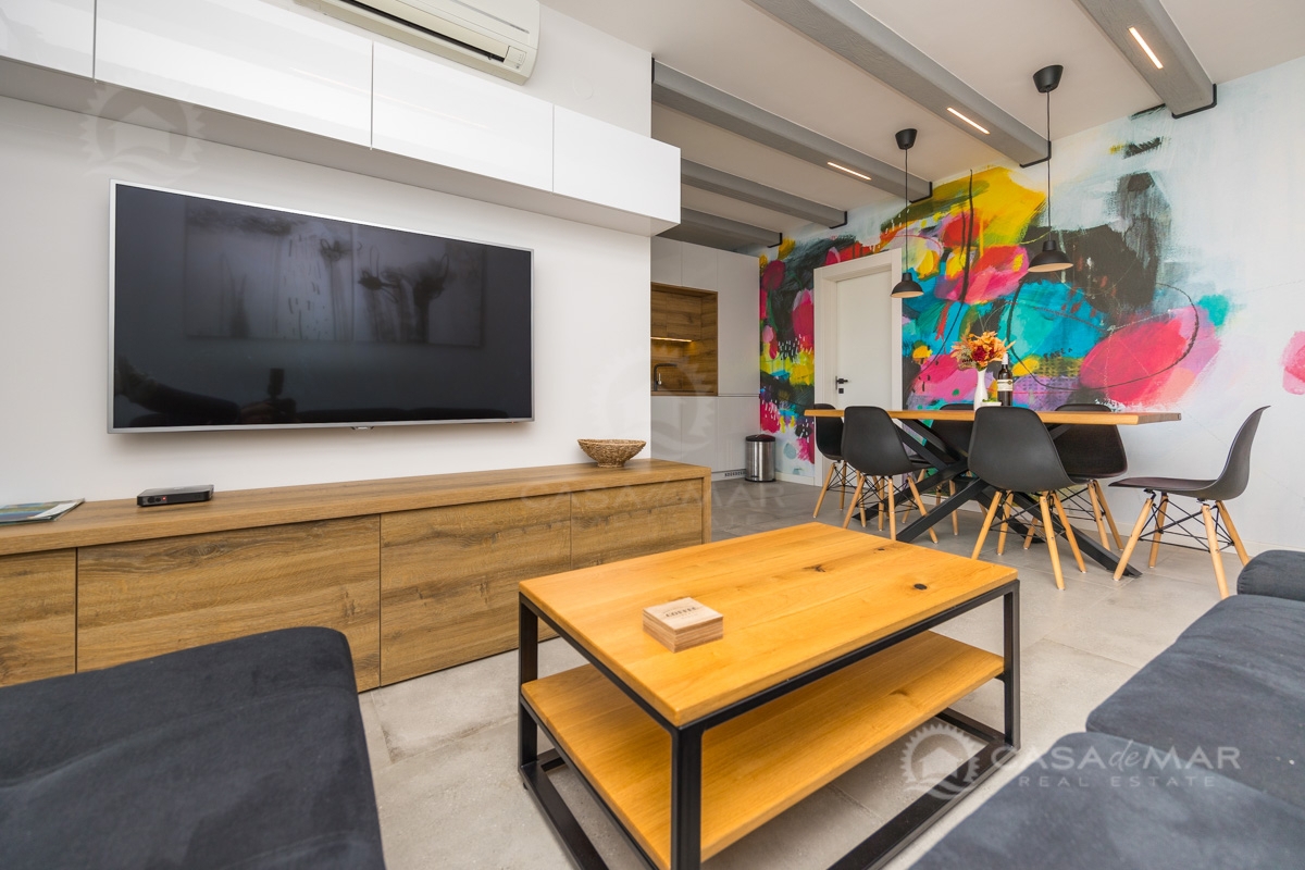 Stanovanje Malinska, Malinska-Dubašnica, 81m2