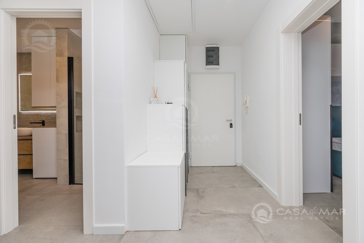 Stanovanje Malinska, Malinska-Dubašnica, 81m2