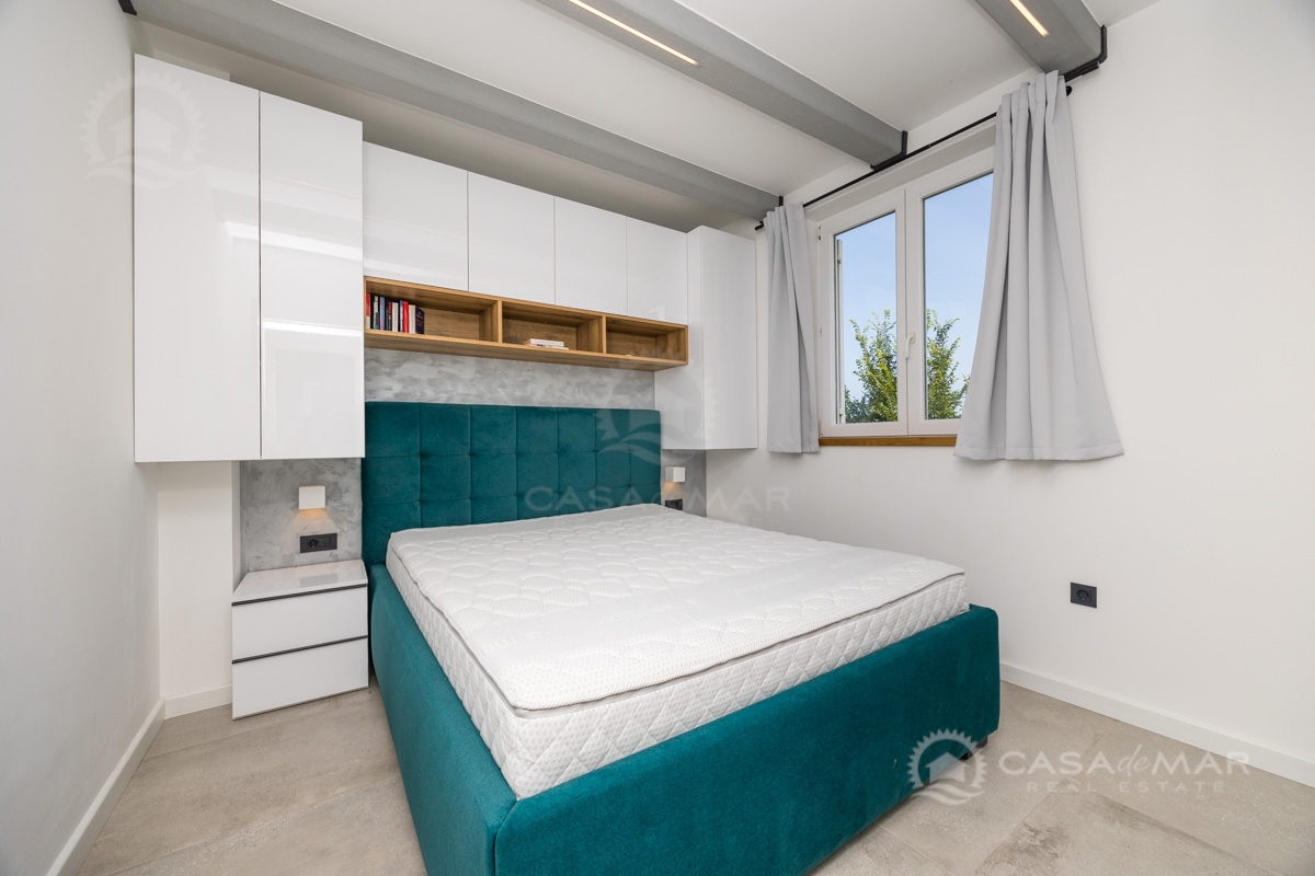 Stanovanje Malinska, Malinska-Dubašnica, 81m2