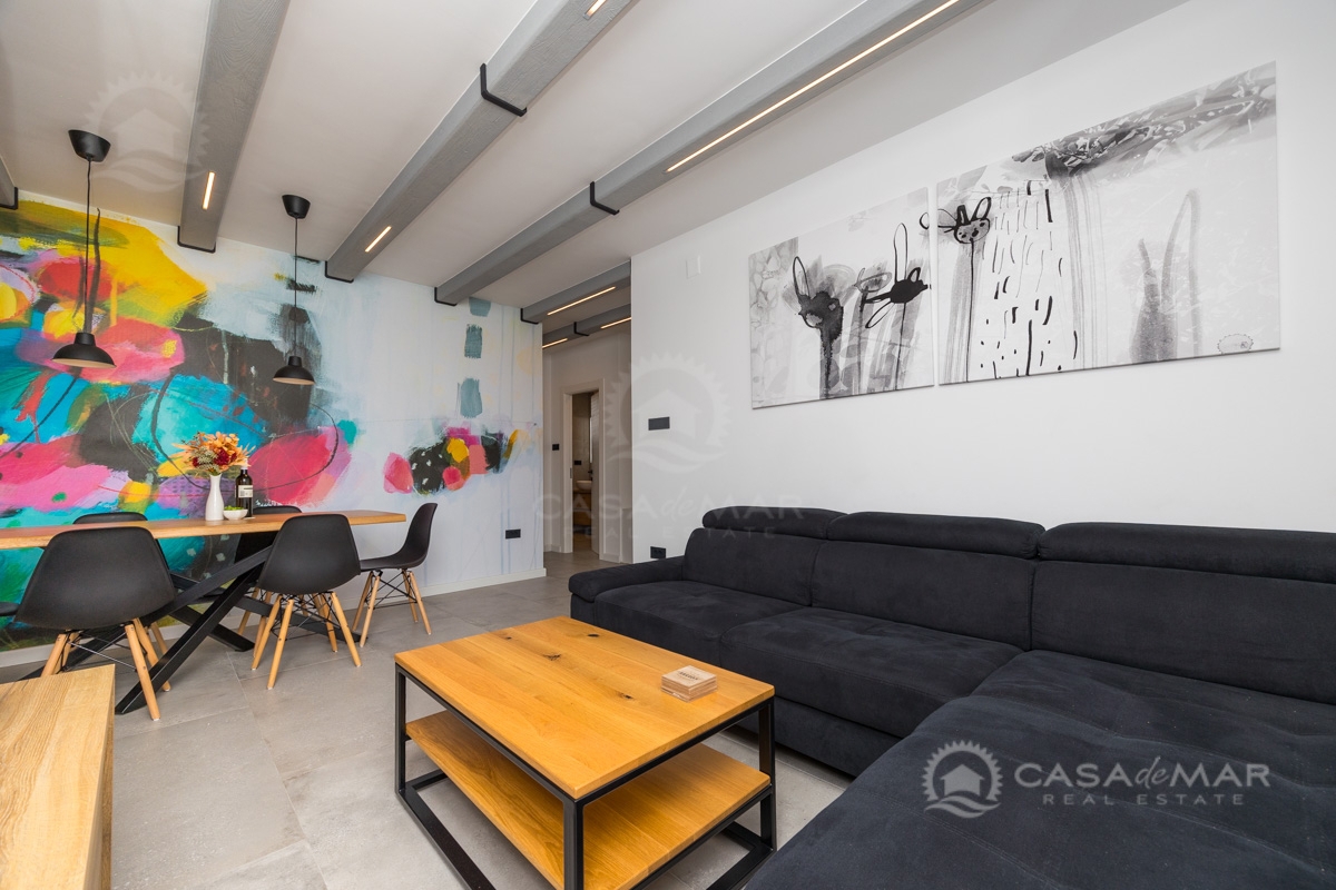 Stanovanje Malinska, Malinska-Dubašnica, 81m2