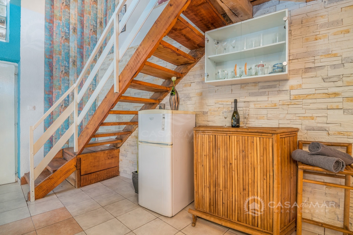 Idilična hiša z bazenom in jacuzzijem – Rustikalni šarm in udobje na otoku Krku!