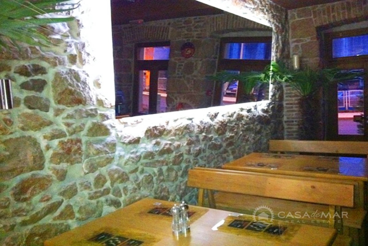 Poslovni prostor Crikvenica, 85m2