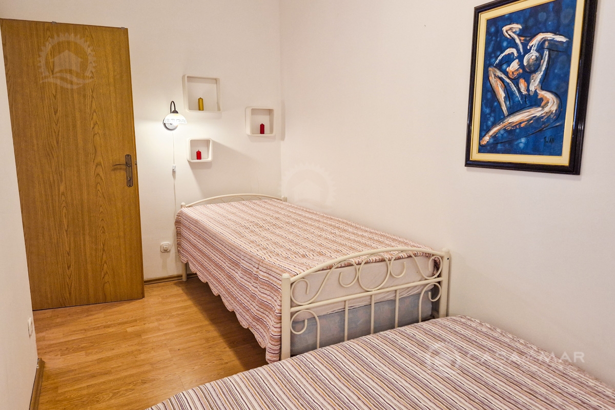 Stanovanje Malinska, Malinska-Dubašnica, 71m2