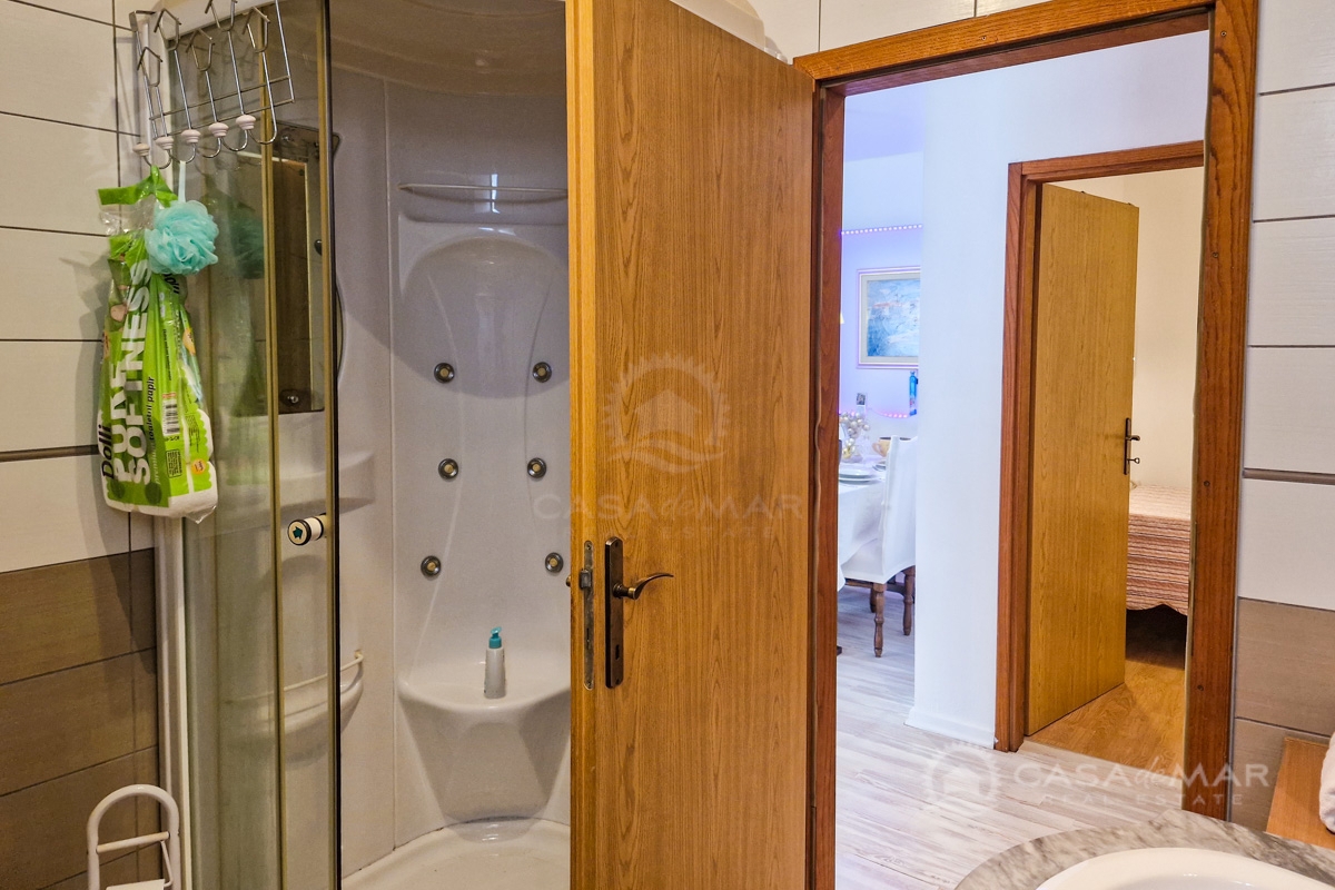 Stanovanje Malinska, Malinska-Dubašnica, 71m2