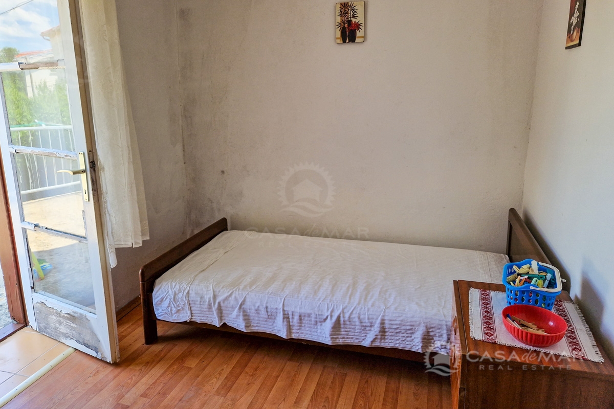 Hiša Vrbnik, 90m2