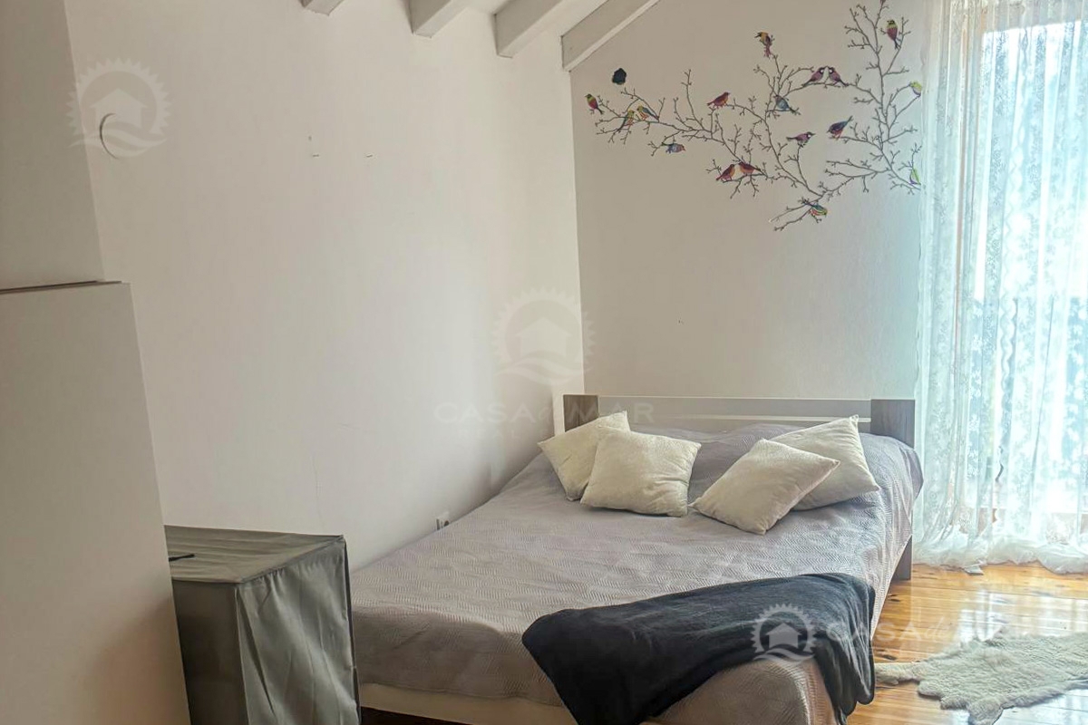 Hiša Novi Vinodolski, 208m2