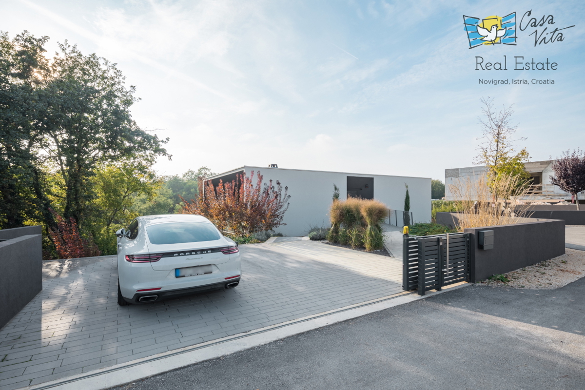 ISTRA, POREČ - Vila moderne arhitekture blizu mesta Poreč!