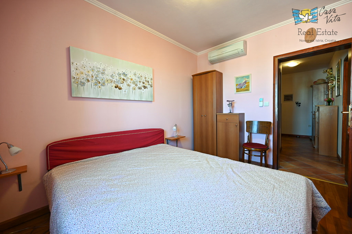 Apartma v pritličju s pogledom na morje - Novigrad