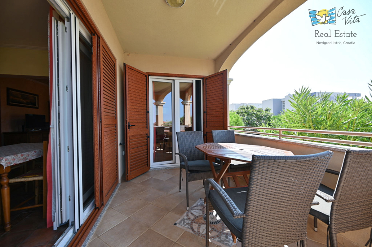 Apartma v pritličju s pogledom na morje - Novigrad