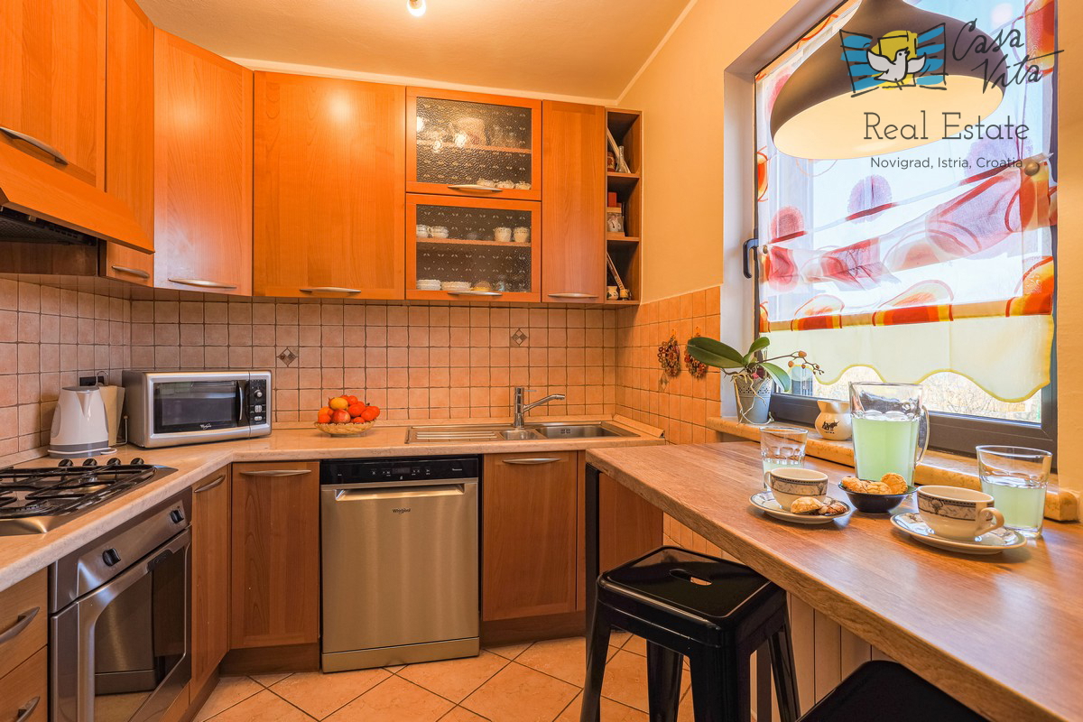 Prodamo samostojno hišo, Svetvinčenat, 650.000 €