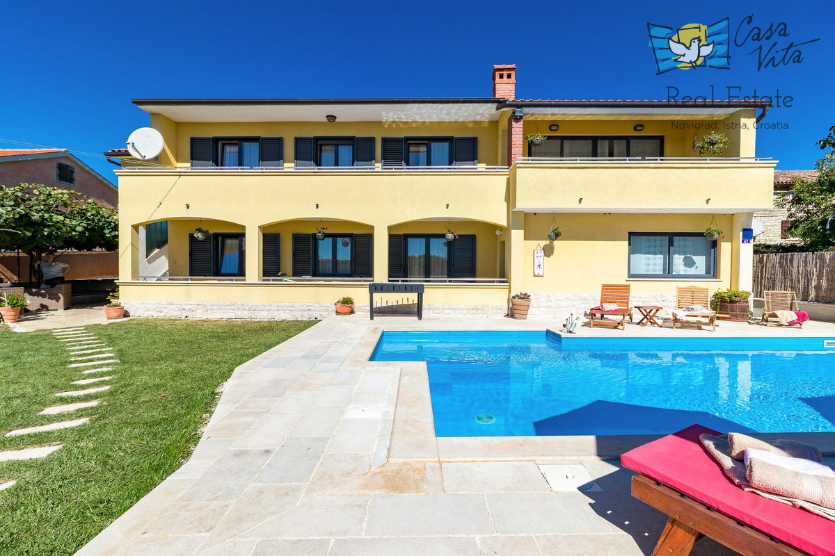 Prodamo samostojno hišo, Svetvinčenat, 650.000 €