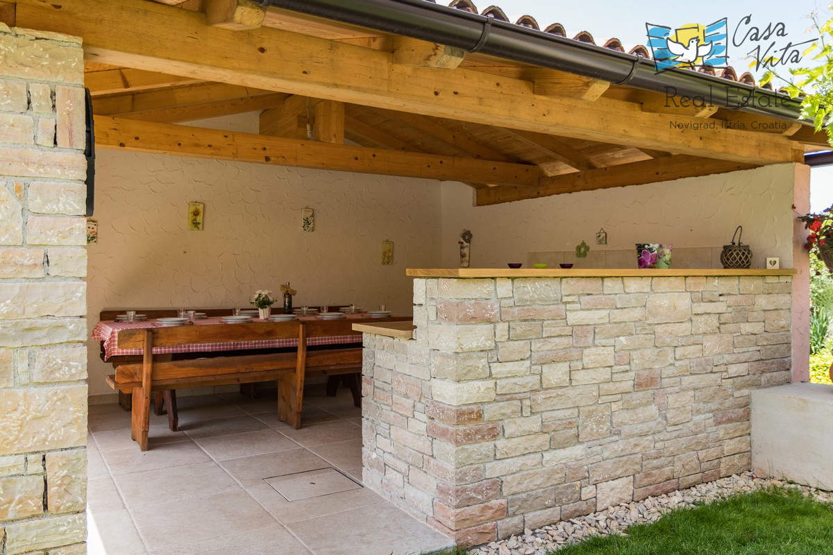 Prodamo samostojno hišo, Svetvinčenat, 650.000 €