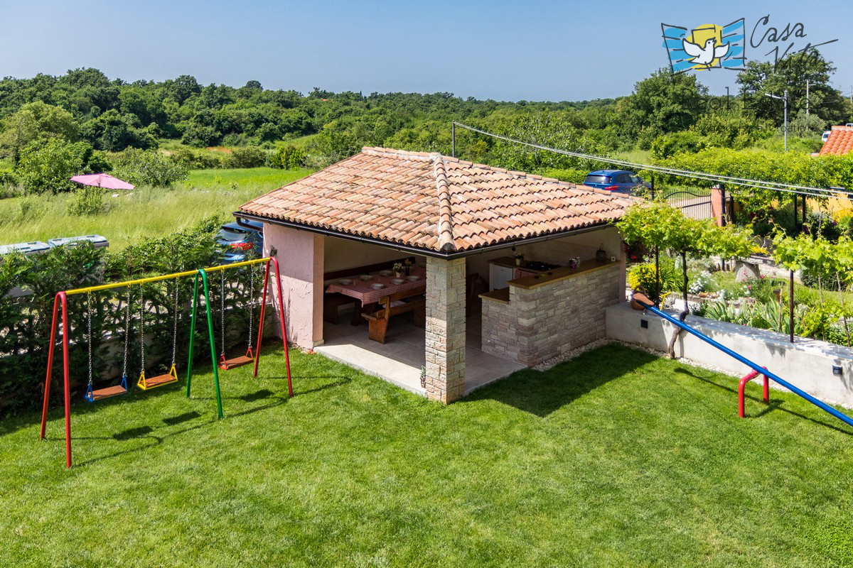 Prodamo samostojno hišo, Svetvinčenat, 650.000 €