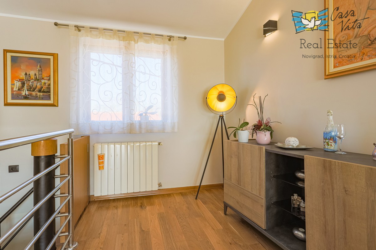 Prodamo samostojno hišo, Svetvinčenat, 650.000 €
