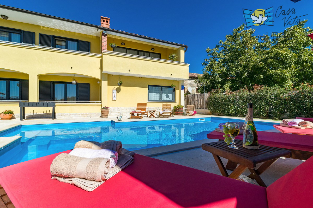 Prodamo samostojno hišo, Svetvinčenat, 650.000 €